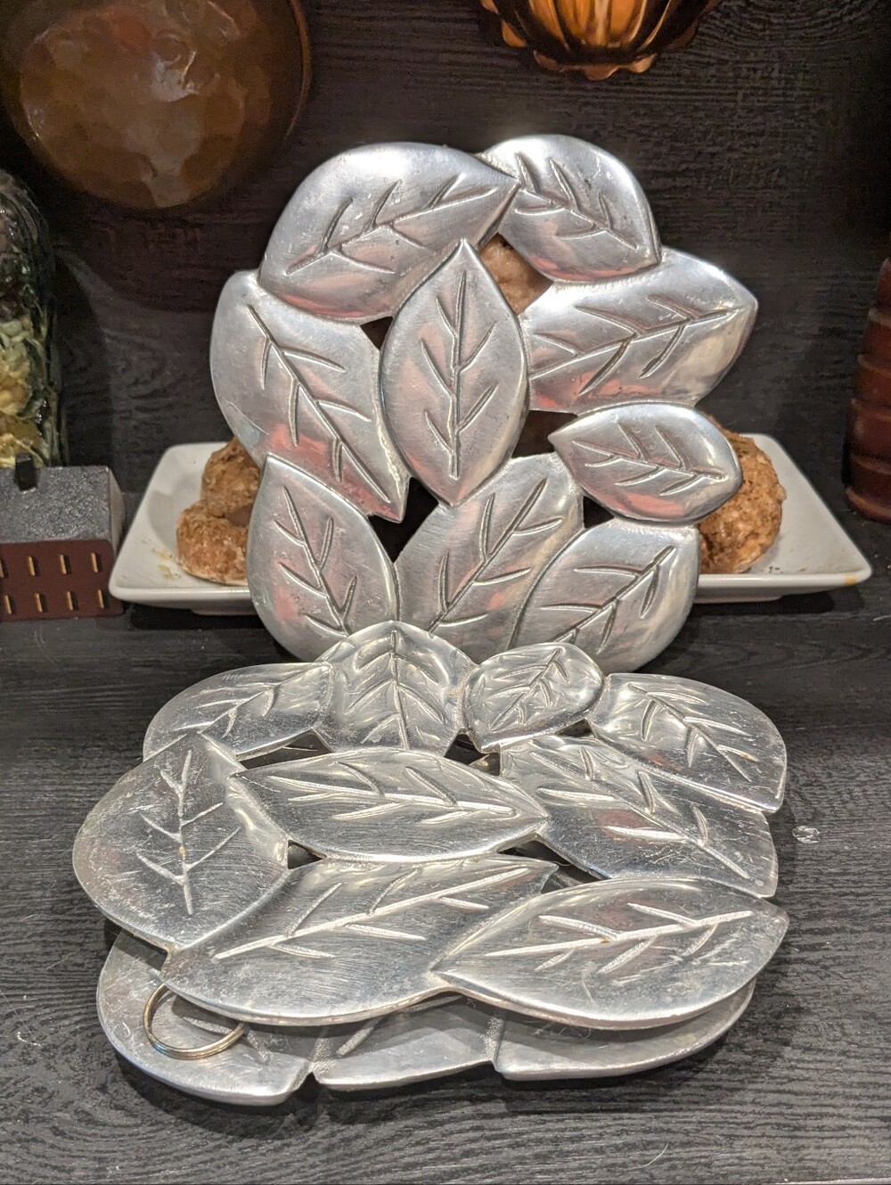 Vintage Copco Aluminum Leaf Trivet Set (3) – Mid-Century Modern – Silver Finish